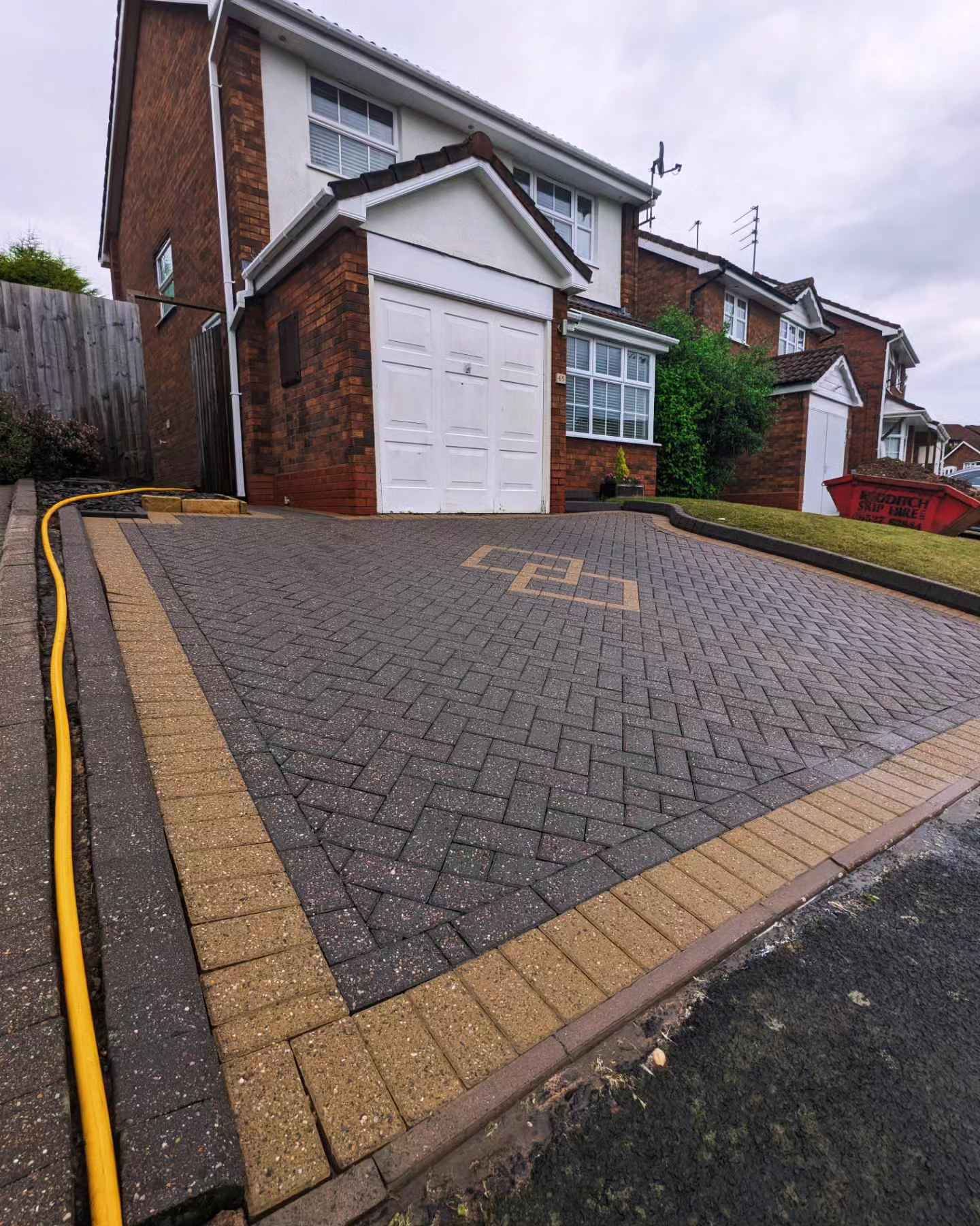 Driveway after jet washing - clean block paving